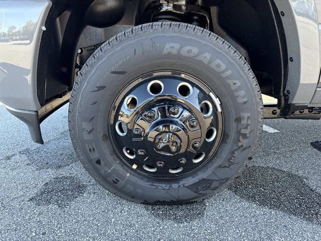 New 2026 RAM 3500 Limited image 38