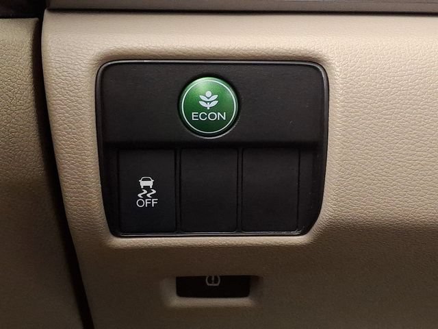 Used 2013 Honda Accord LX image 22