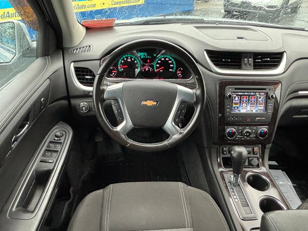 Used 2017 Chevrolet Traverse LT AWD/4WD image 21