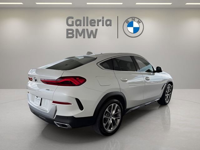 Certified 2022 BMW X6 xDrive40i image 9
