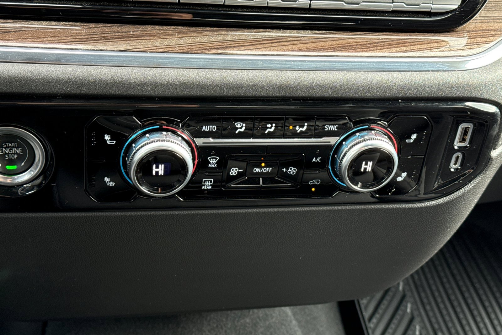 Used 2023 GMC Sierra 1500 Elevation image 26