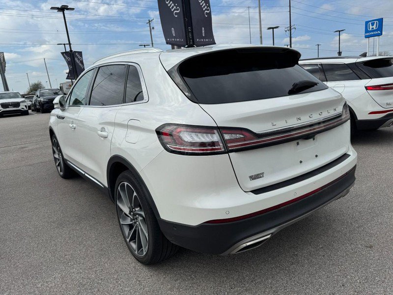 Used 2023 Lincoln Nautilus Reserve w/ Equipment Group 201A image 4