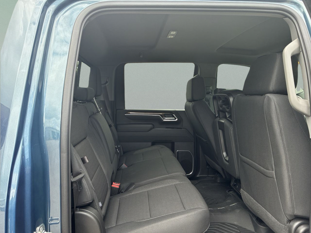 Used 2026 Chevrolet Silverado 2500 LT AWD/4WD image 33