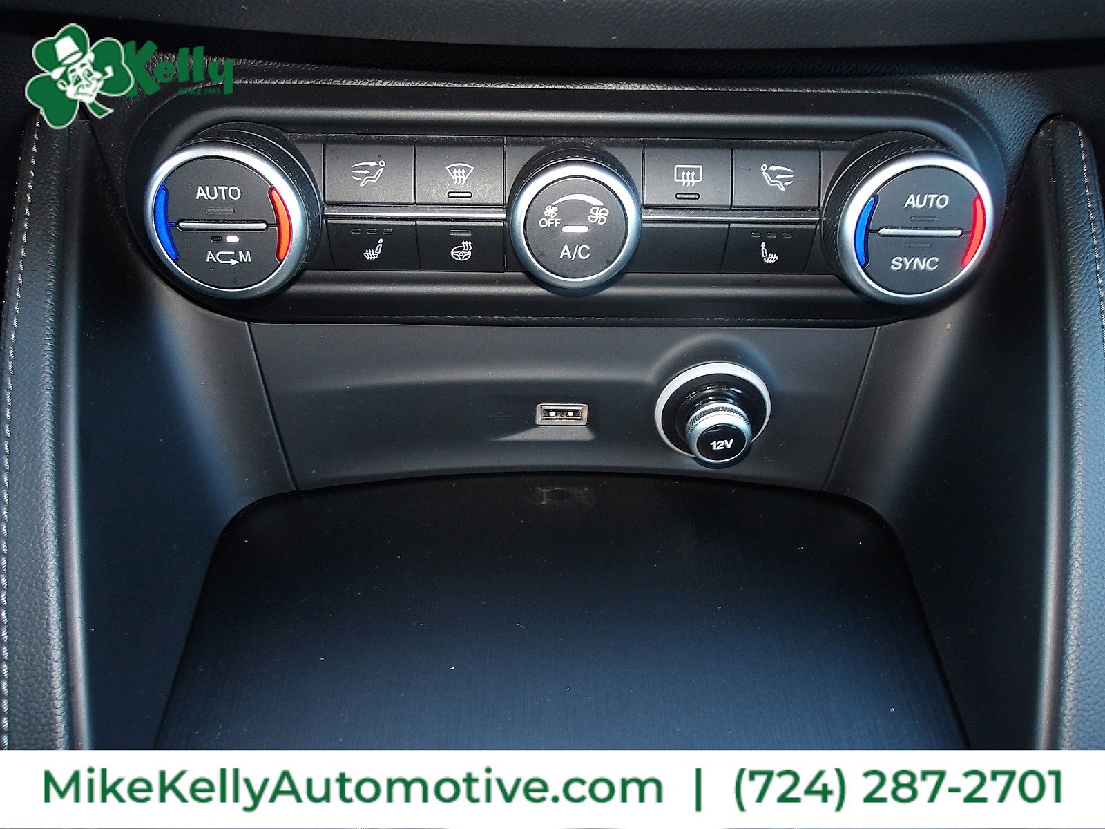 Used 2018 Alfa Romeo Stelvio AWD image 18