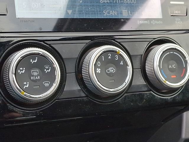 Used 2016 Subaru Forester 2.5i Premium image 18