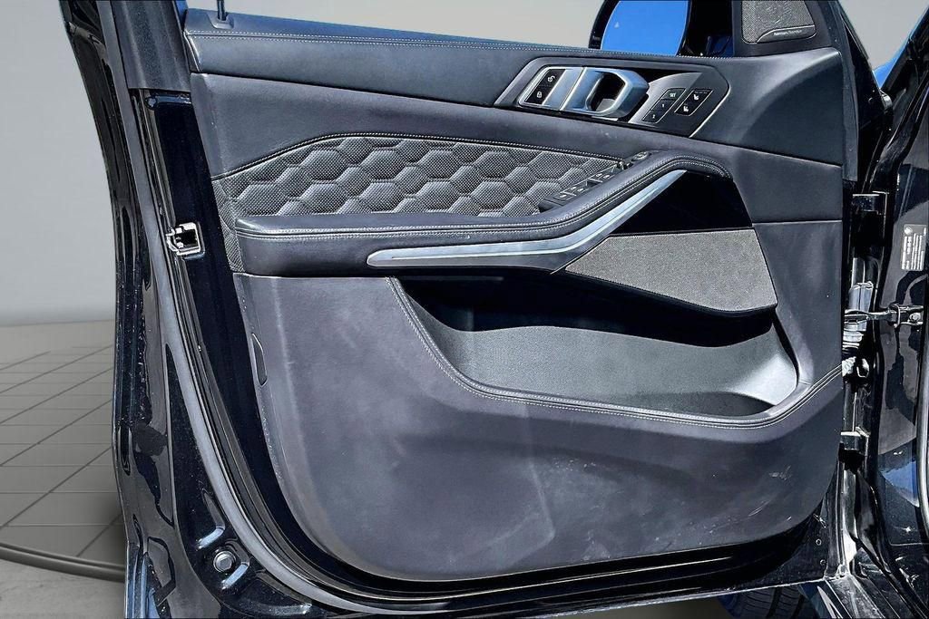 Used 2020 BMW X5 M w/ Executive Package image 22