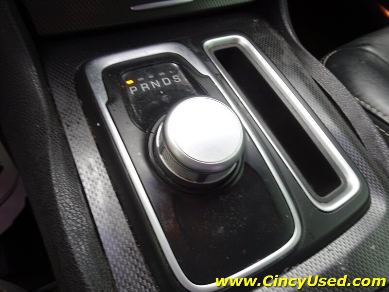 Used 2015 Chrysler 300 S AWD/4WD image 18
