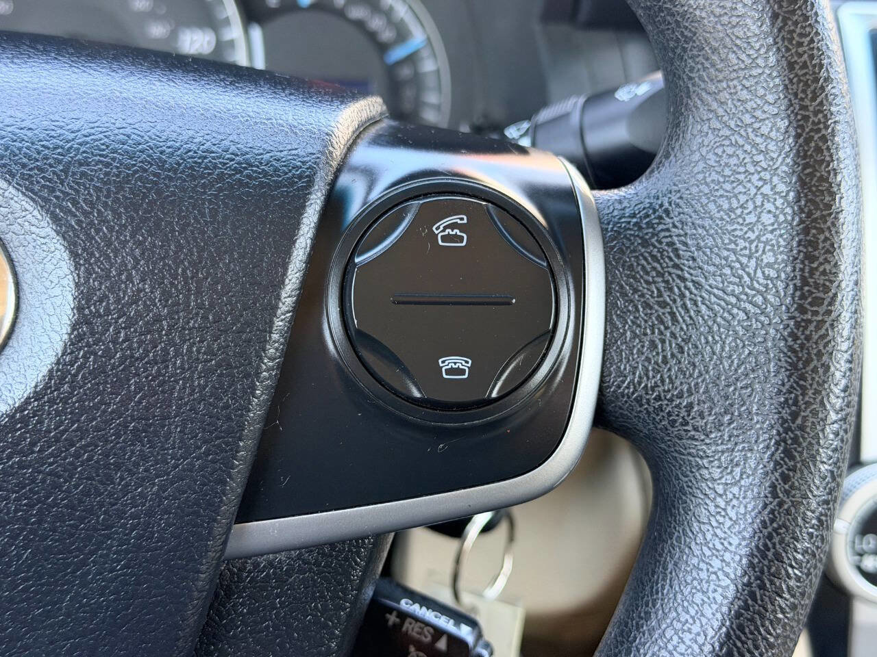 Used 2012 Toyota Camry LE w/ Preferred Accessory Pkg image 24