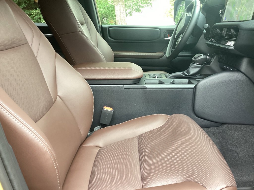 Used 2026 Toyota Land Cruiser w/ Premium Package AWD/4WD image 4