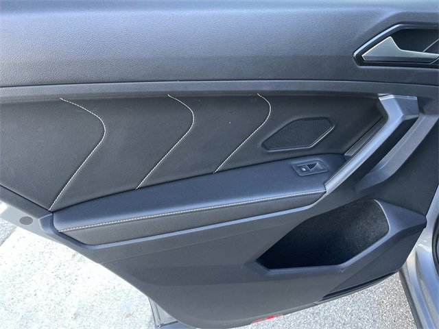 Used 2022 Volkswagen Tiguan SE image 23