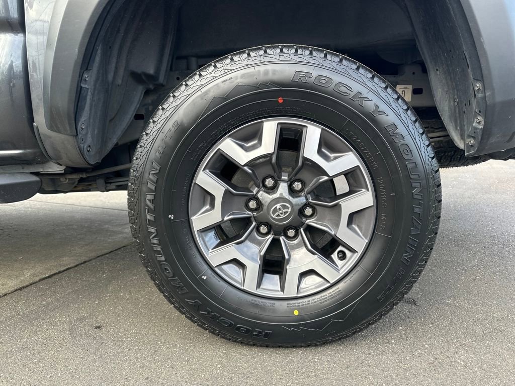 Certified 2023 Toyota Tacoma TRD Off-Road w/ TRD Premium Off Road Package image 28