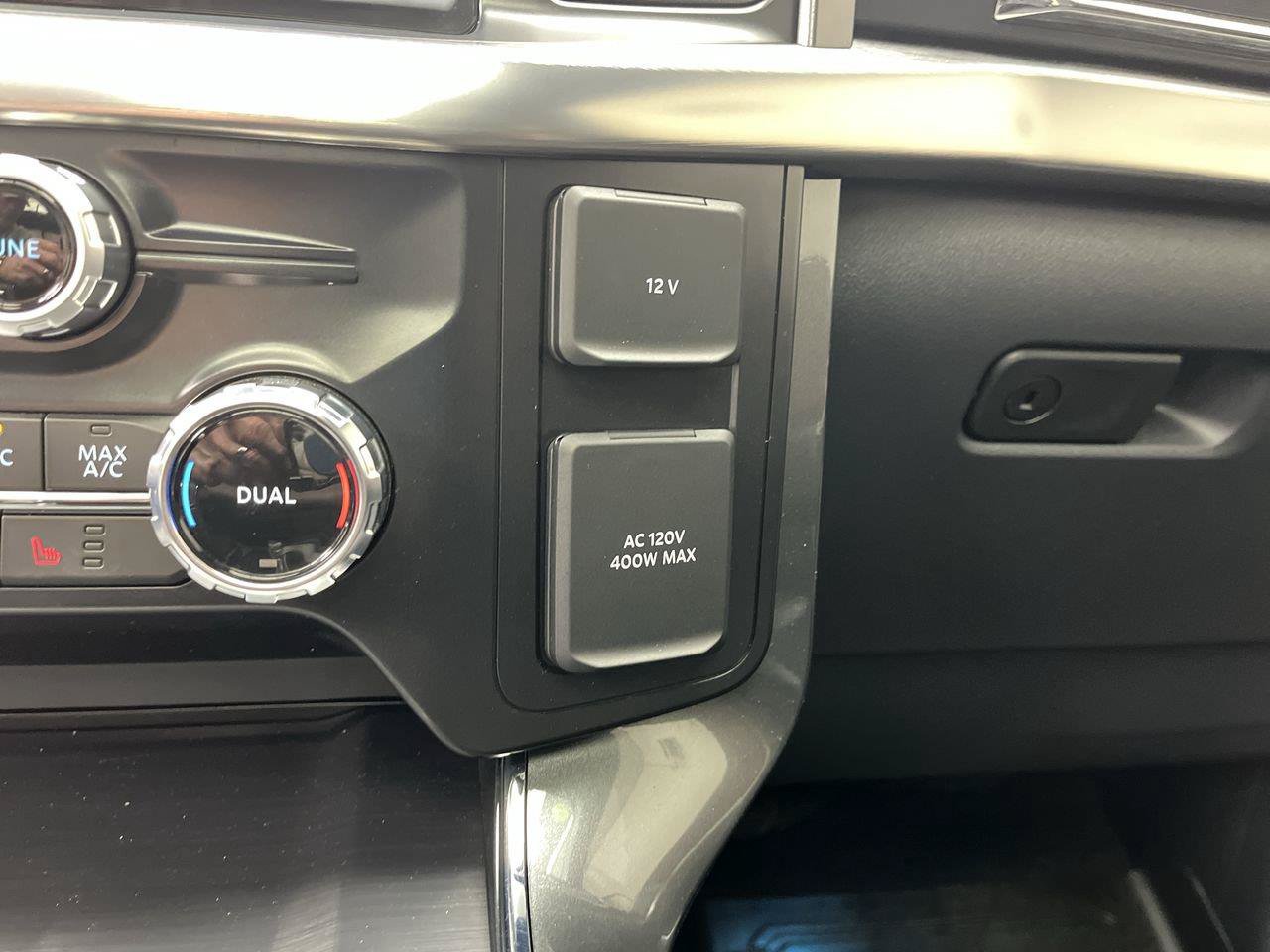 Certified 2023 Ford F150 Lariat w/ Equipment Group 502A High AWD/4WD image 28