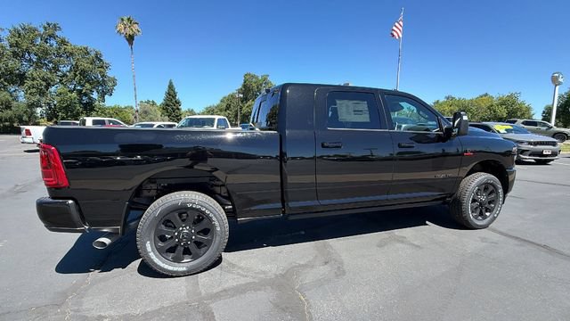 New 2026 RAM 3500 Laramie AWD/4WD image 3