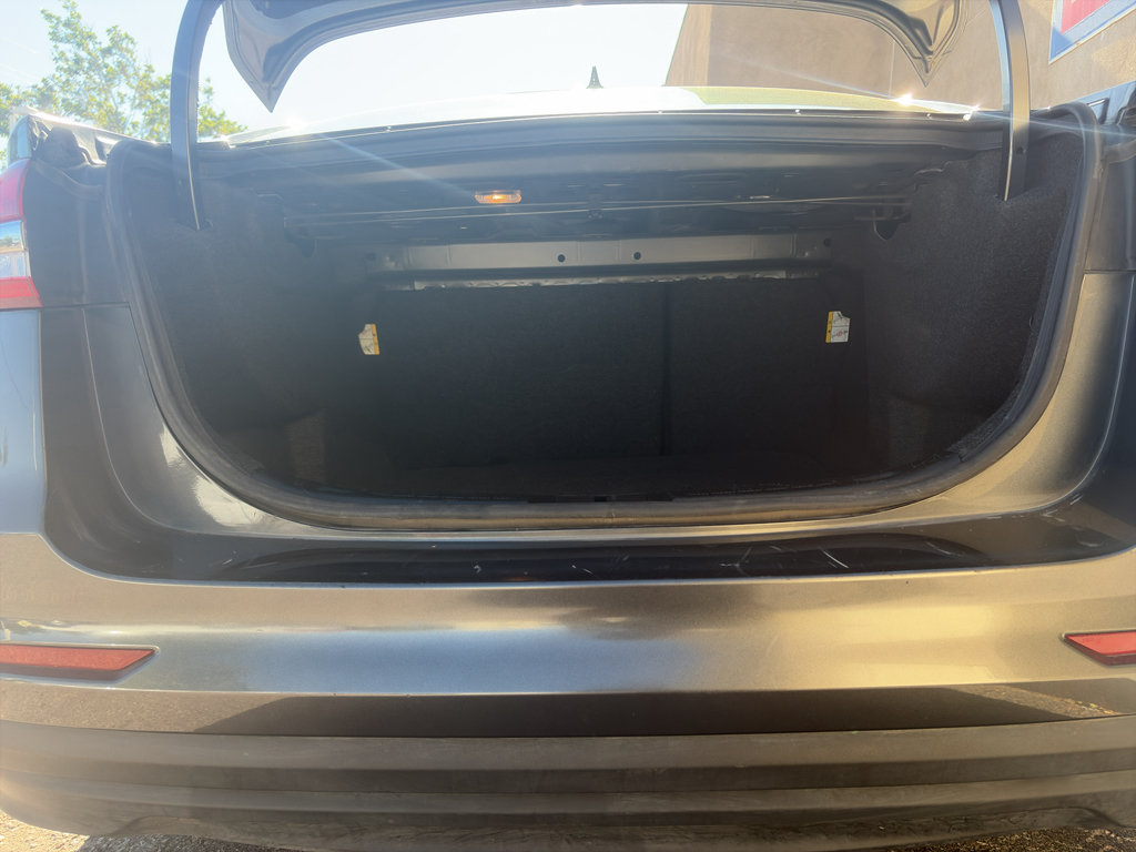 Used 2020 Ford Fusion S FWD image 11
