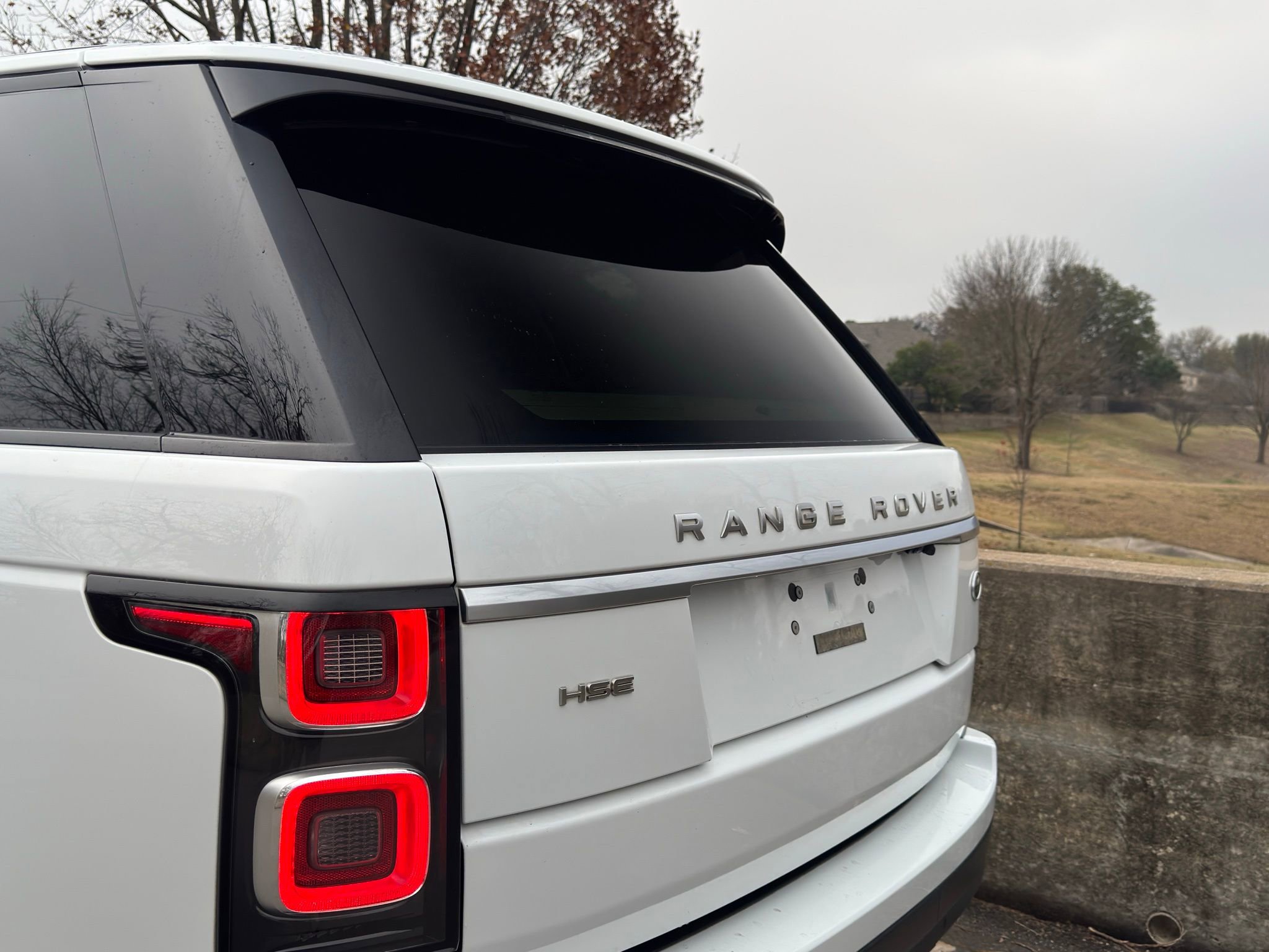 Used 2018 Land Rover Range Rover HSE image 36