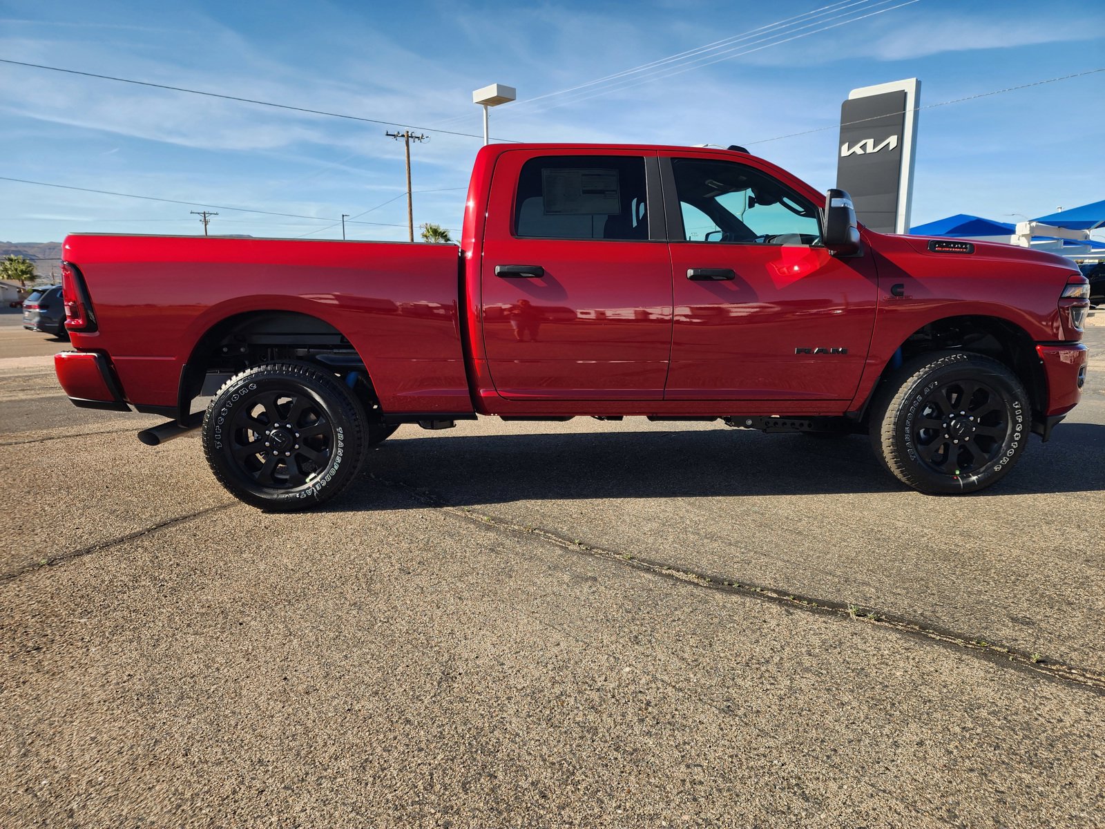 New 2026 RAM 2500 Big Horn AWD/4WD image 4