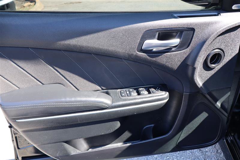 Used 2023 Dodge Charger Scat Pack w/ Navigation & Travel Group image 8