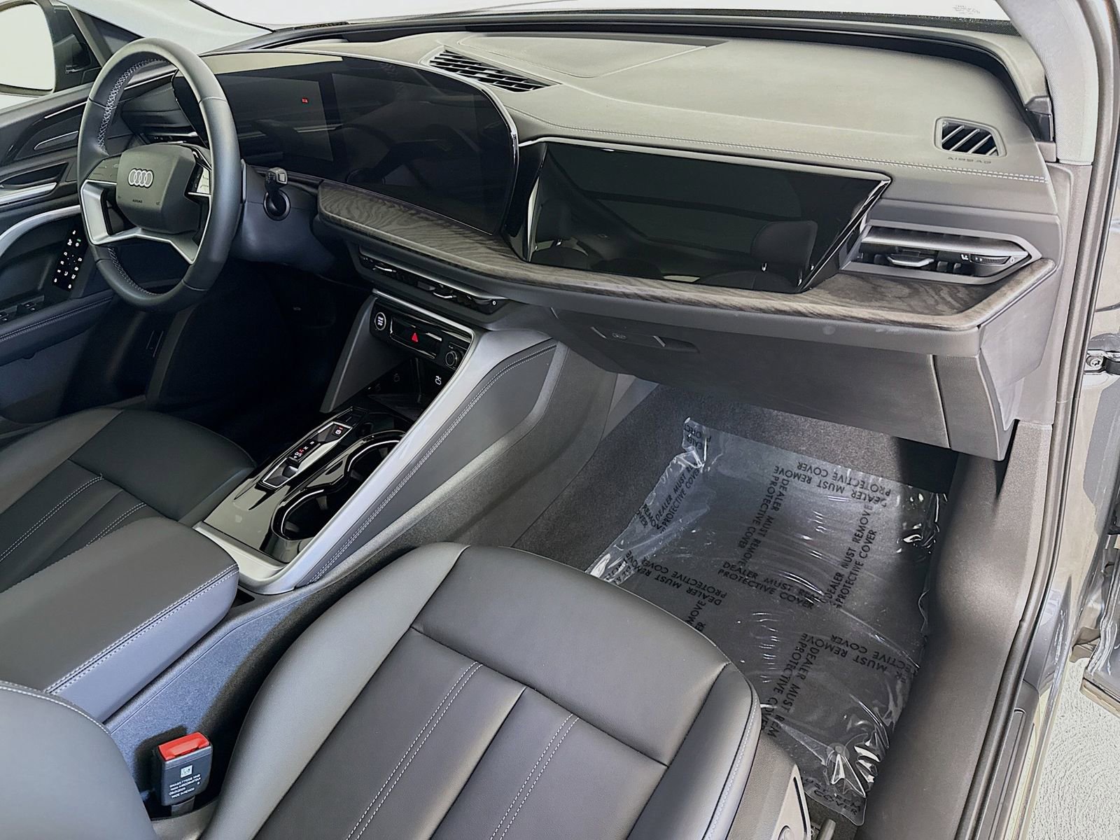Certified 2025 Audi Q5 Premium w/ Premium Plus AWD/4WD image 30