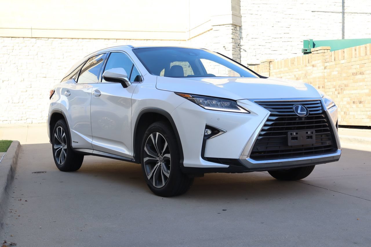 Used 2017 Lexus RX 450h AWD w/ Luxury Package image 2