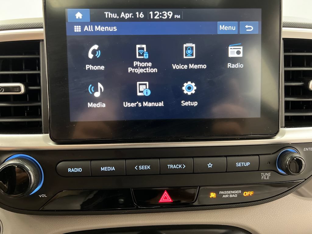 Used 2025 Hyundai Venue SEL FWD image 56