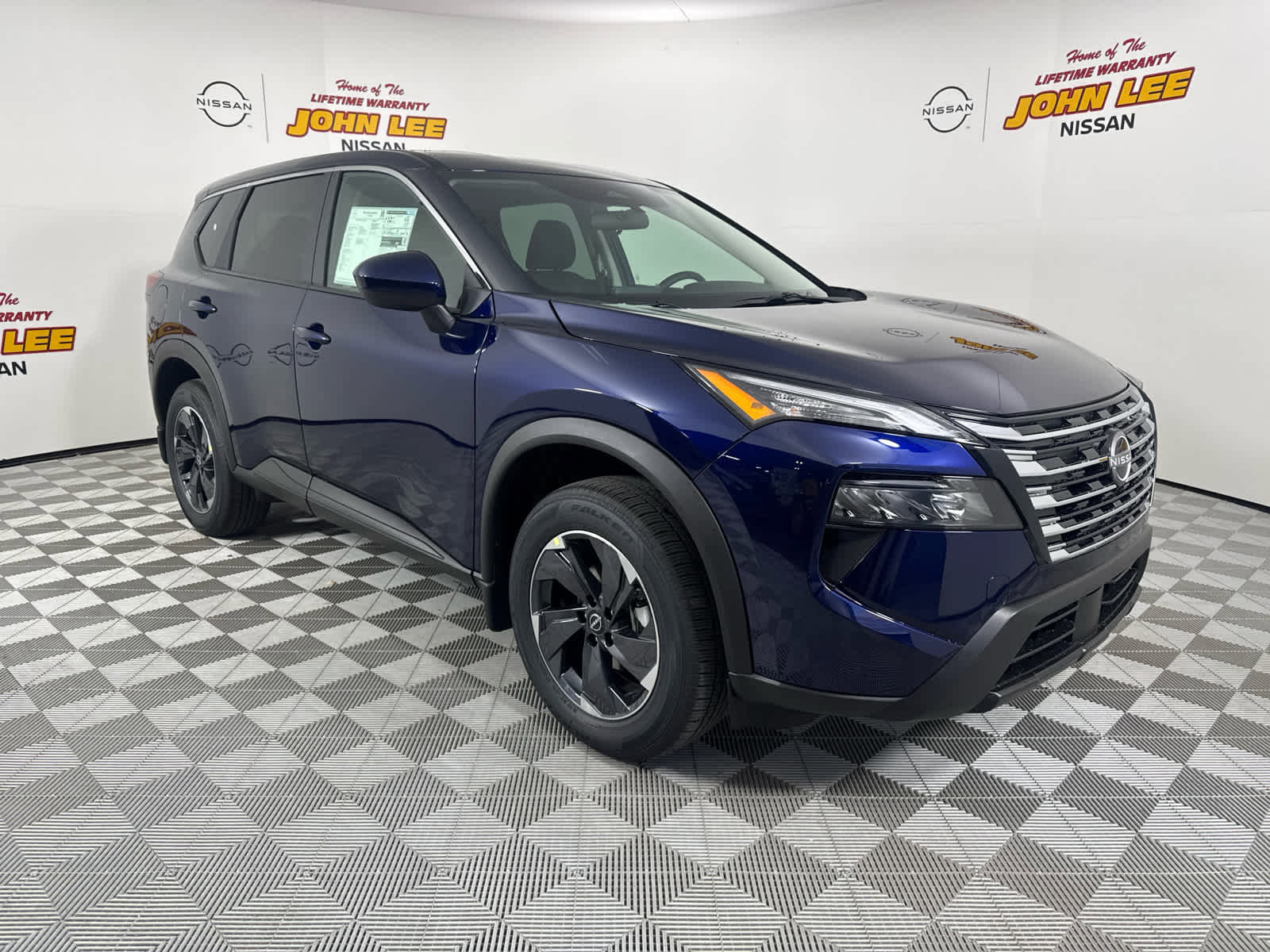 New 2026 Nissan Rogue SV image 8