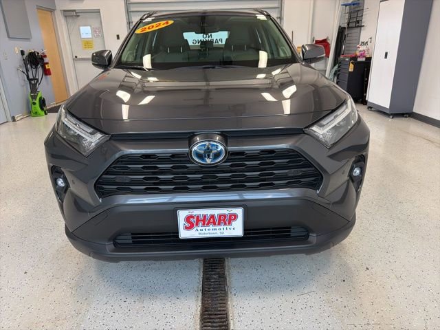 Used 2024 Toyota RAV4 XLE Premium w/ Weather Package AWD/4WD image 4