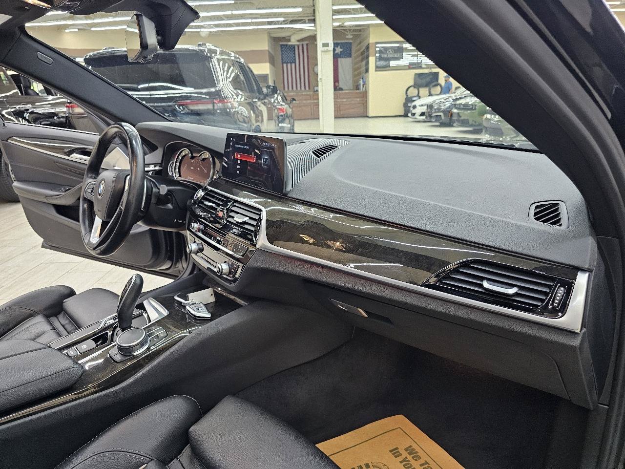 Used 2017 BMW 530i RWD image 21