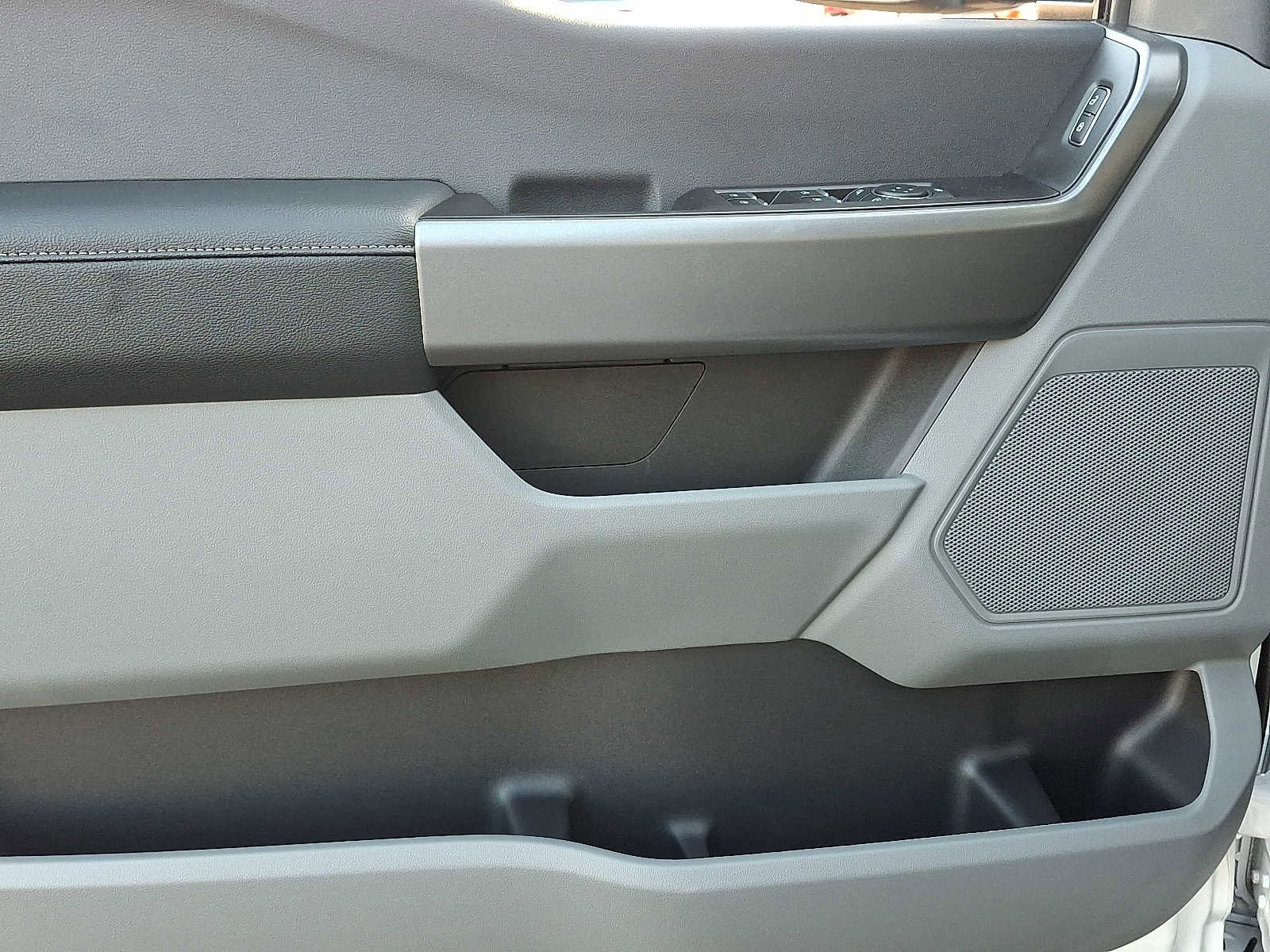 New 2026 Ford F350 XL w/ STX Appearance Package image 10