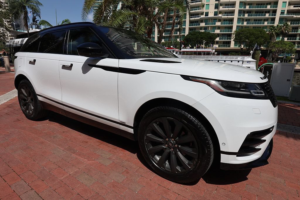 Used 2019 Land Rover Range Rover Velar R-Dynamic SE AWD/4WD image 17