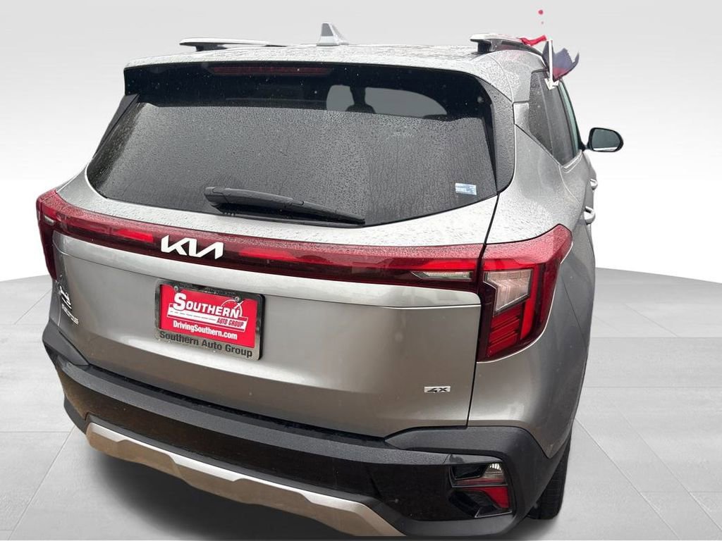 Used 2024 Kia Seltos S image 14
