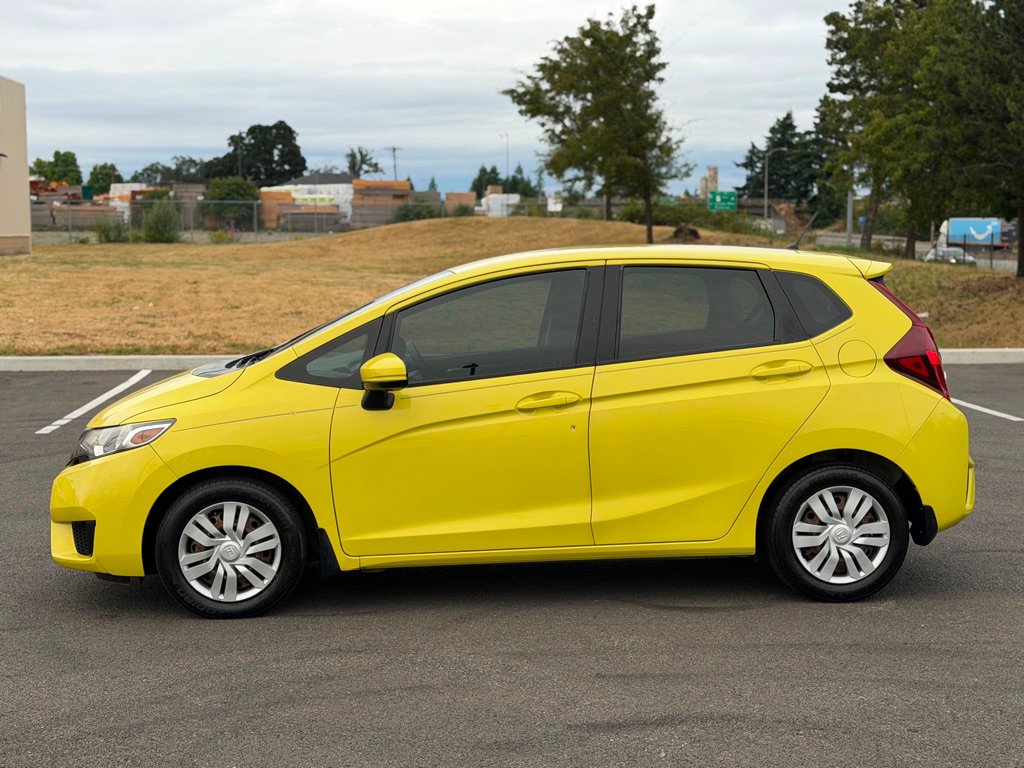 Used 2017 Honda Fit LX image 6
