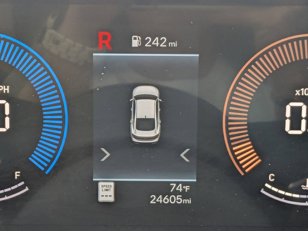 Used 2025 Hyundai Sonata SEL FWD image 26