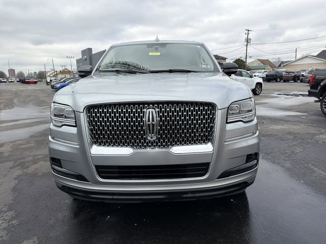 Used 2022 Lincoln Navigator Reserve image 9