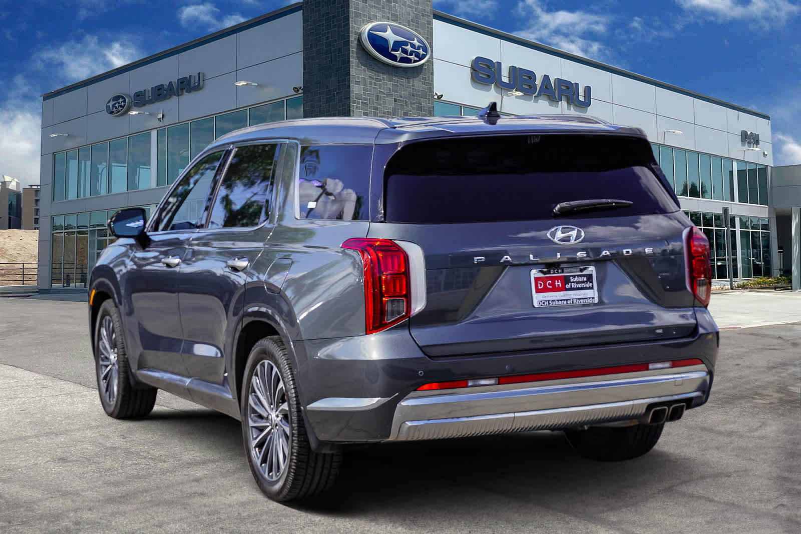 Used 2023 Hyundai Palisade Calligraphy image 6