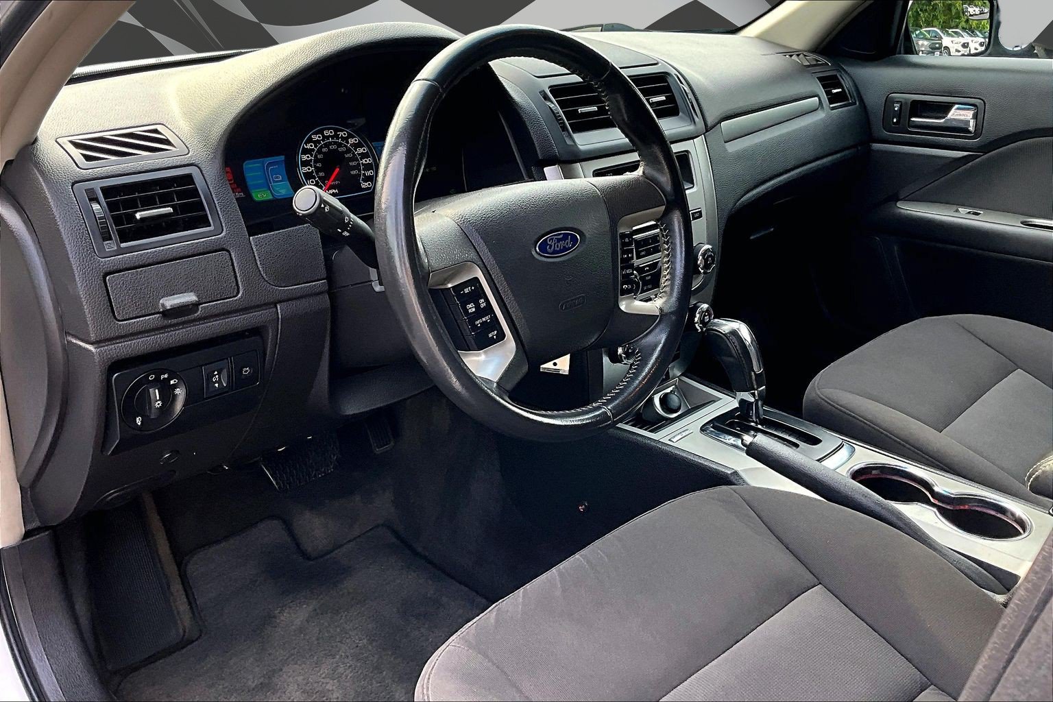 Used 2012 Ford Fusion Hybrid FWD image 13