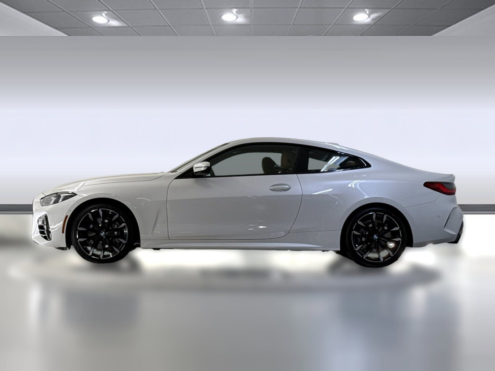 New 2026 BMW 430i Coupe w/ M Sport Package image 2