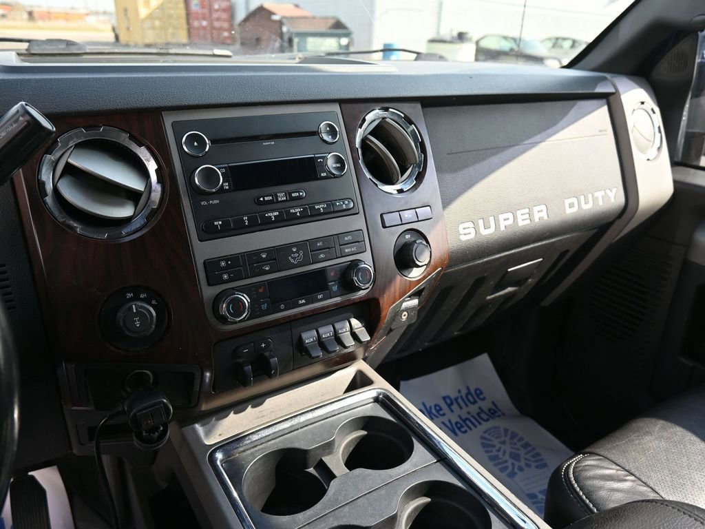 Used 2012 Ford F250 Lariat w/ Lariat Interior Pkg image 20