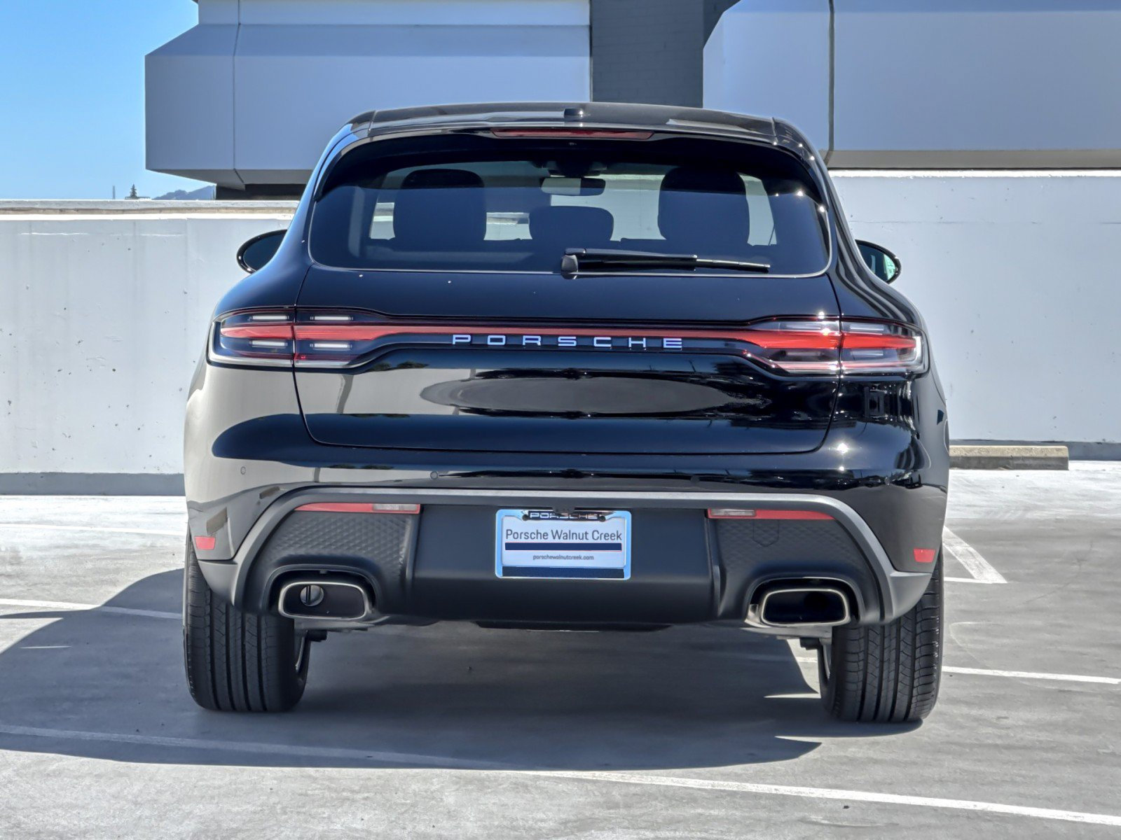 New 2026 Porsche Macan AWD/4WD image 7