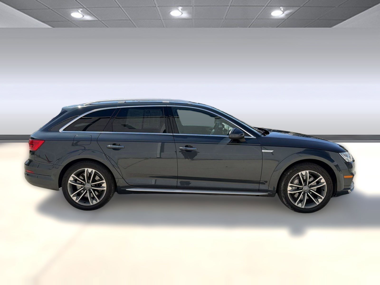 Used 2017 Audi A4 2.0T allroad Premium Plus image 8