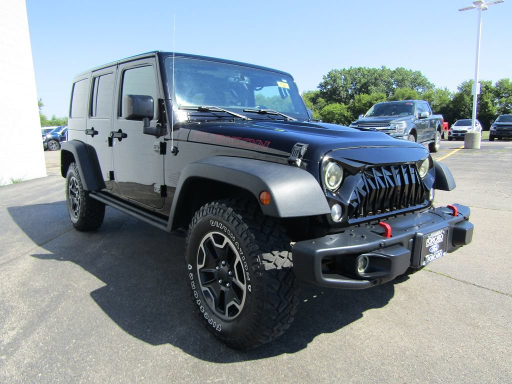 Used 2016 Jeep Wrangler Unlimited Rubicon AWD/4WD image 12