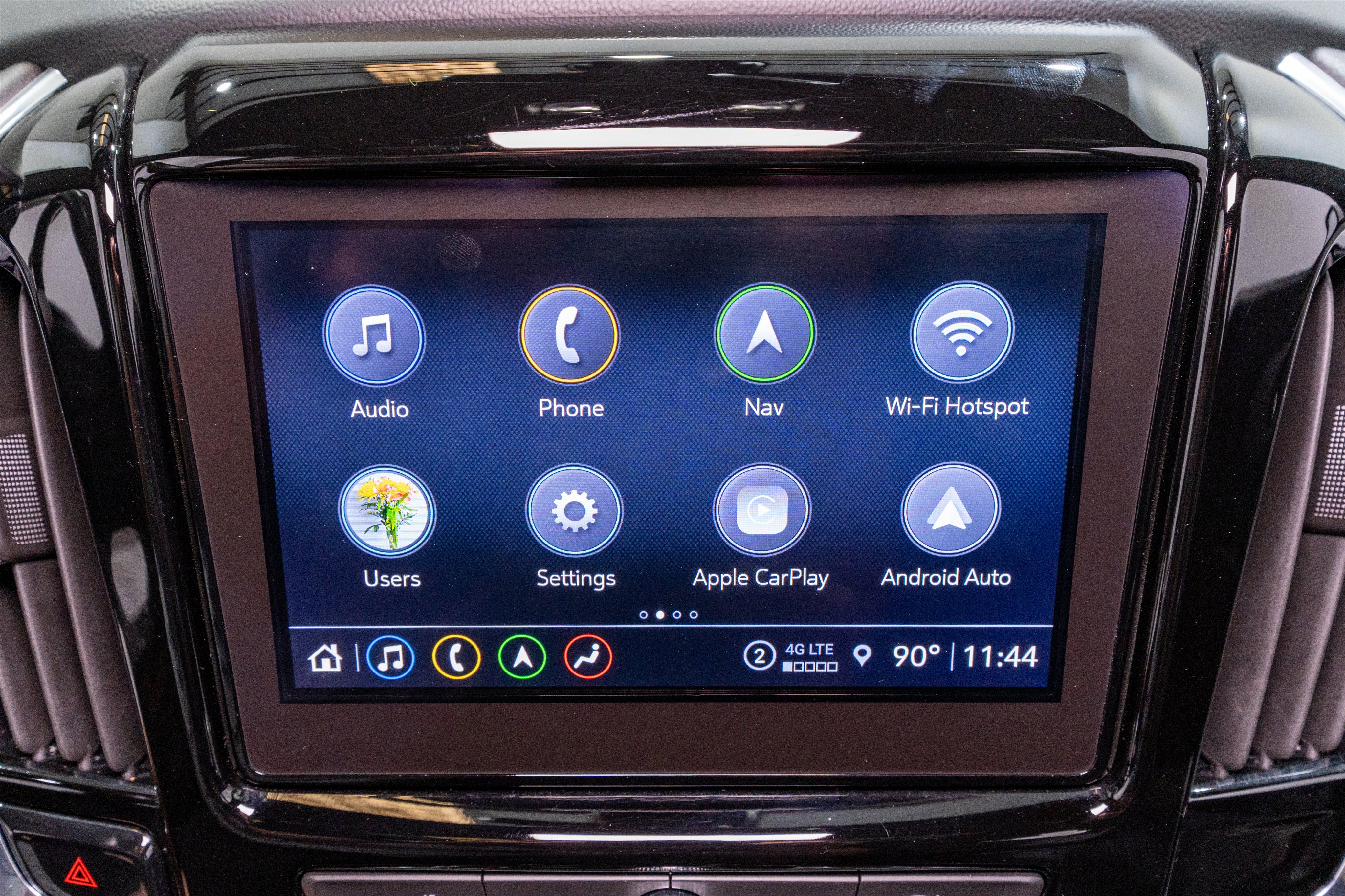 Used 2023 Chevrolet Traverse LT w/ LT Premium Package AWD/4WD image 20