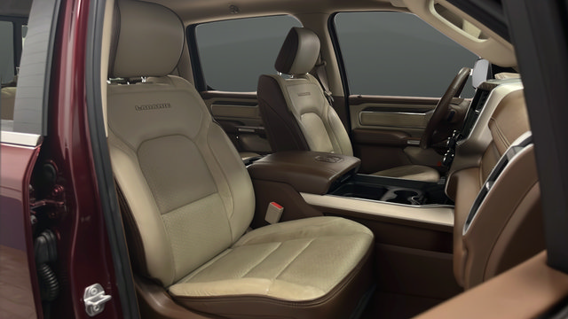 Used 2019 RAM 1500 Laramie AWD/4WD image 23