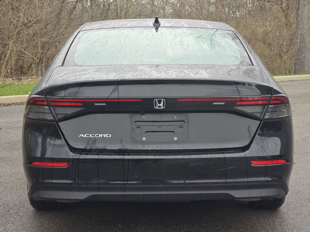 Used 2023 Honda Accord EX image 12