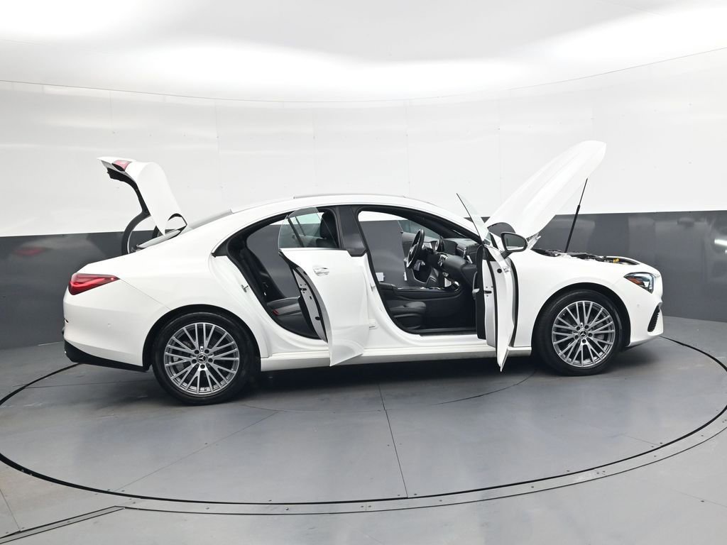 Used 2025 Mercedes-Benz CLA 250 image 43