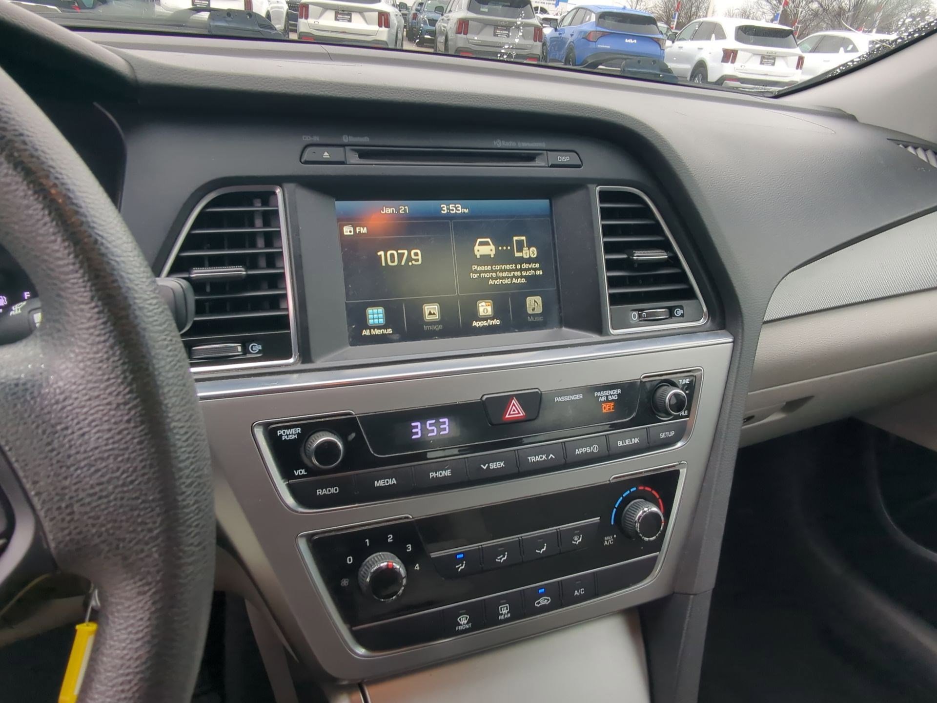 Used 2016 Hyundai Sonata SE w/ Cargo Package image 19