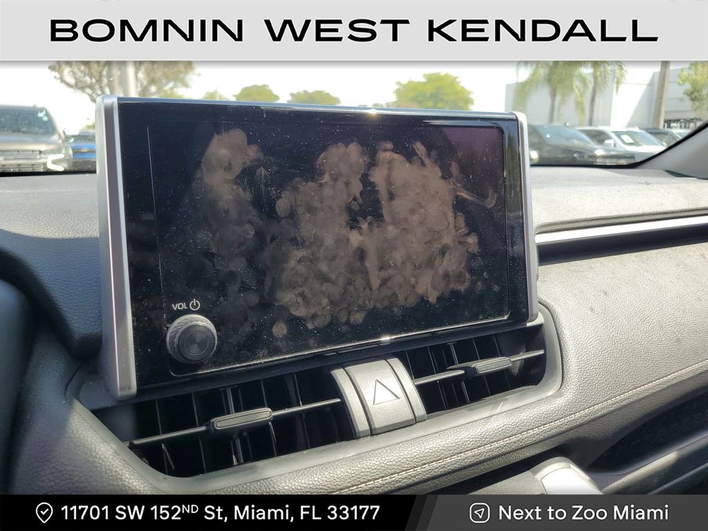 Used 2024 Toyota RAV4 XLE image 22