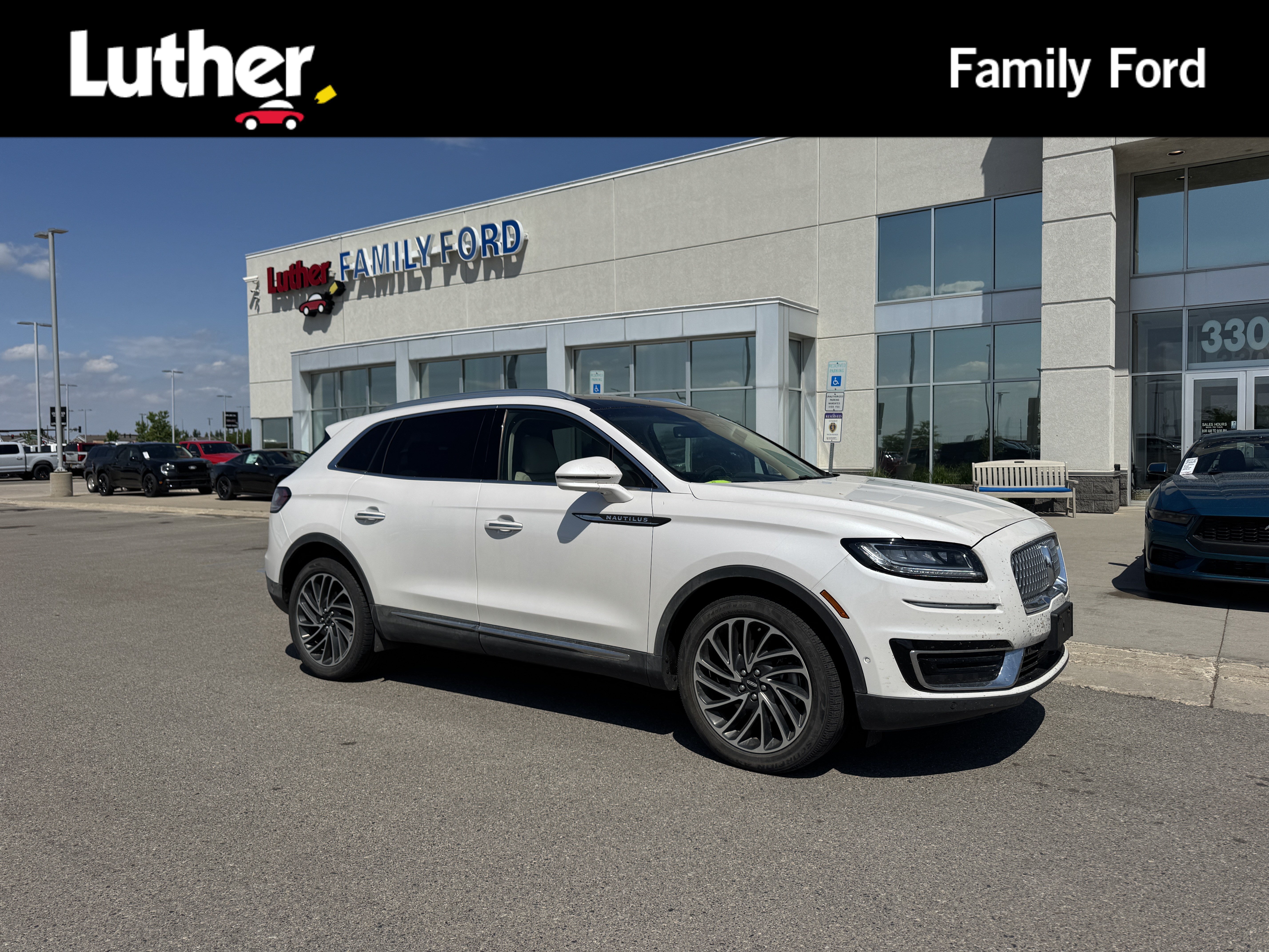 Used 2019 Lincoln Nautilus Reserve AWD/4WD image 1