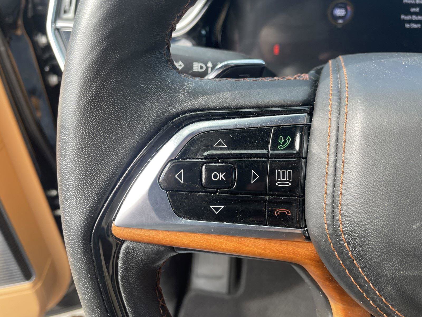 Used 2025 Jeep Grand Cherokee Summit image 15