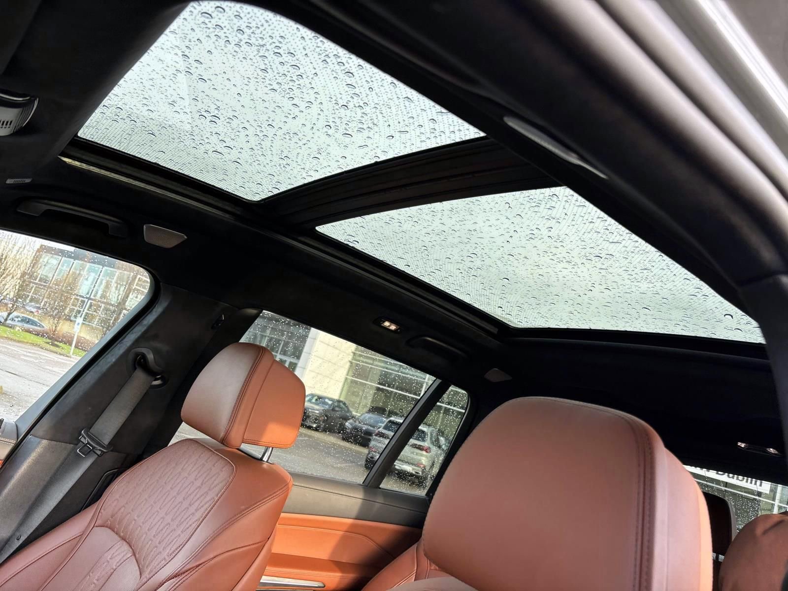 Used 2024 BMW X7 M60i w/ Executive Package image 26