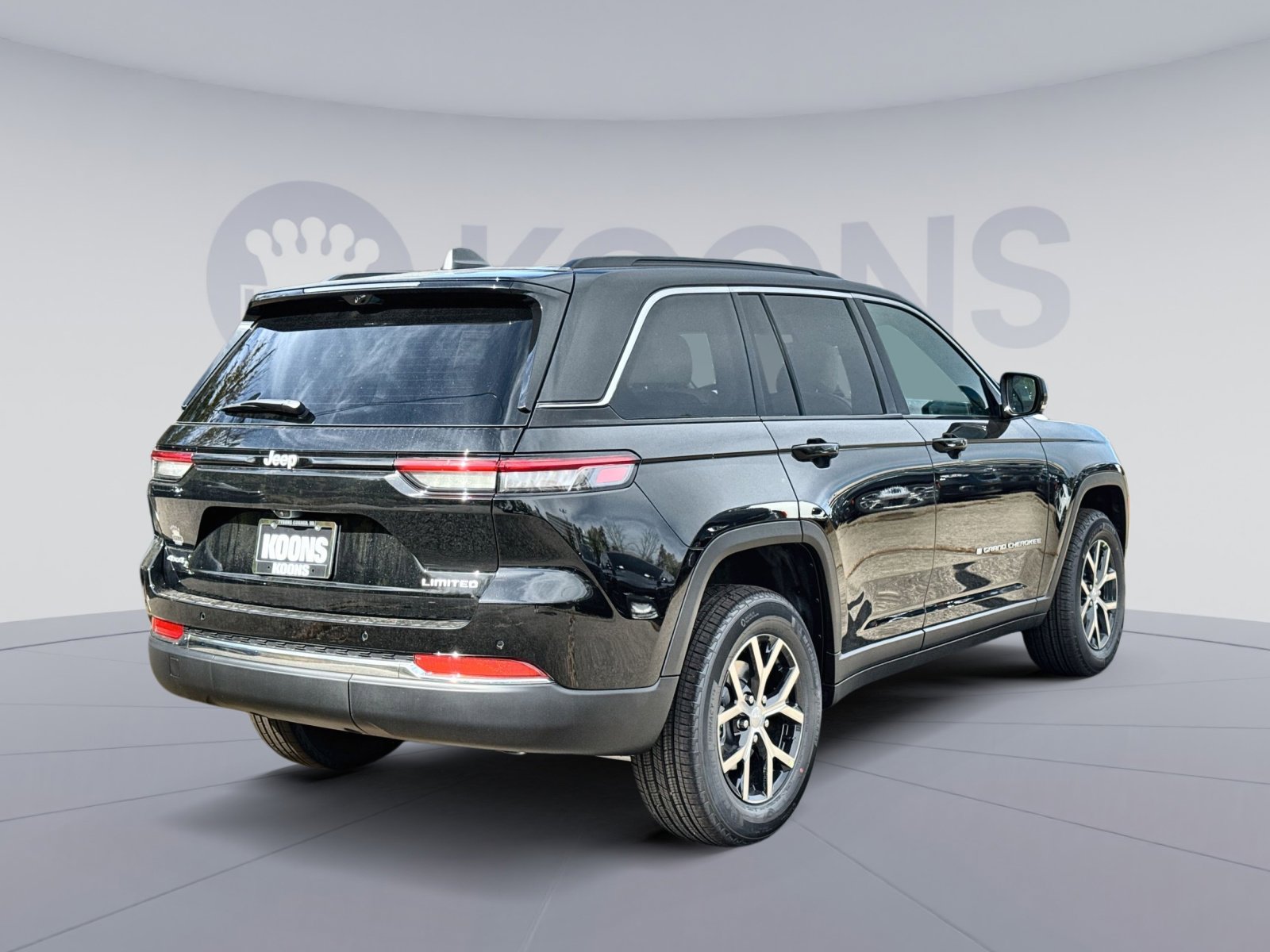 New 2025 Jeep Grand Cherokee Limited w/ Luxury Tech Group II image 7